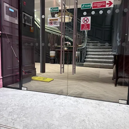 Hidden Gem Of City Center-2